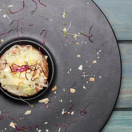 Serenella באוונו