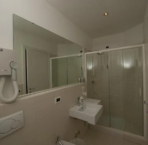 Hotel Serenella Baveno